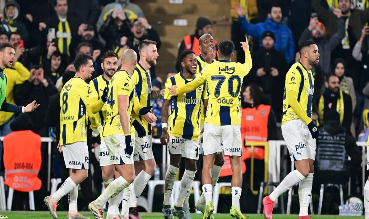 Fenerbahçe, Kasımpaşa'yı art arda 12. kez mağlup etti