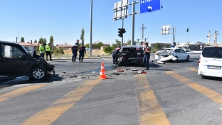 Aksaray’da zincirleme kaza: 3 yaralı