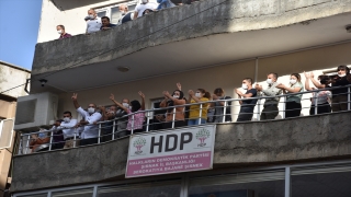 Şırnak’ta terör mağduru aileler HDP il binası önünde eylem yaptı