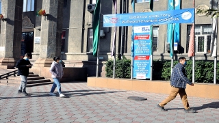 Kırgızistan, milletvekili seçimleri için sandık başında