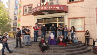 Çocuğumu HDP’den istiyorum. Çocuğumu almadan buradan kalkmayacağım