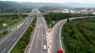 Anadolu Otoyolu Bolu Dağı Tüneli Ankara yönü küçük araçlara açıldı