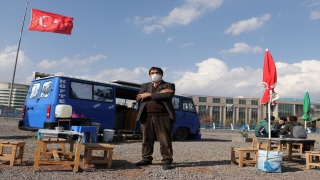 Erzurum’da köfteci olarak tasarlanan midibüs ilgi görüyor