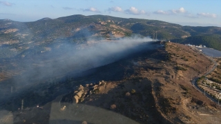 İzmir’de çöp depolama alanında başlayan yangın ormana sıçradı