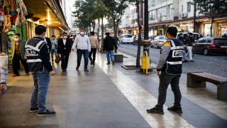 Diyarbakır’da açık alanda sigara denetimi yapıldı