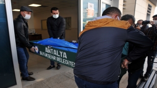 Antalya’da komşular arasında silahlı kavga: 1 ölü