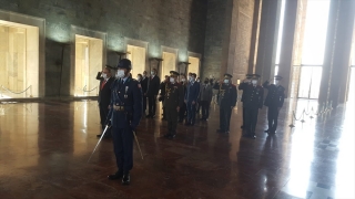 KKTC’nin Ankara Büyükelçisi Köprülü Anıtkabir’i ziyaret etti