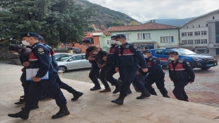 Isparta 3 hırsızlık zanlısı tutuklandı