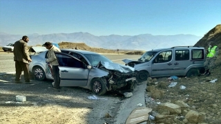 Elazığ’da trafik kazası: 1 ölü, 7 yaralı