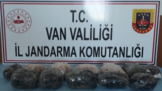 Van’da 10 kilogram sentetik uyuşturucu hap ele geçirildi