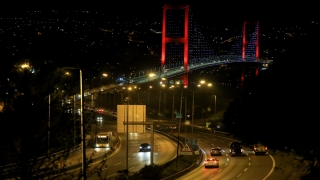 İstanbul’da sokağa çıkma kısıtlamasının ardından hayat normale döndü