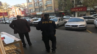 Kahramanmaraş’ta ihbara giden polis ekibine silahla ateş edildi: 2 polis yaralı