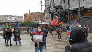 Almanya’da Azerbaycan’a destek mitingi