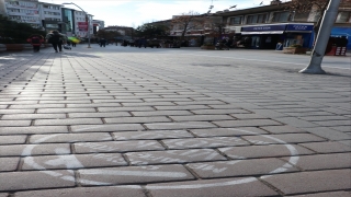 Bolu’nun en yoğun caddesine ”2 bin kişi sınırı” getirildi