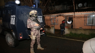 İstanbul’da terör örgütü PKK’ya yönelik operasyonda 5 kişi gözaltına alındı