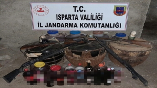 Isparta’da sahte içki operasyonu 