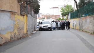 Pendik’te darbettikleri kişinin 350 bin lirasını gasbeden şüpheliler kaçtı