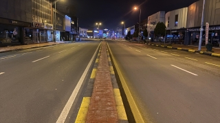 Doğu Marmara ve Batı Karadeniz’de kısıtlamanın başlamasıyla cadde ve sokaklar boşaldı