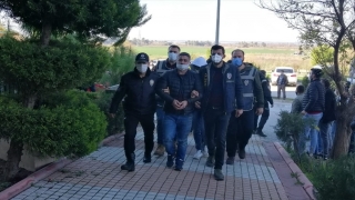 Adana’daki yasa dışı bahis operasyonunda 7 kişi tutuklandı