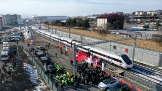 Ankara-Sivas YHT hattının performans testlerini yapan tren Sivas’a geldi