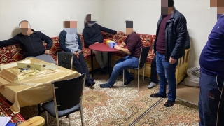 Sivas’ta apartman yönetim odasında okey oynayan 7 kişiye ceza