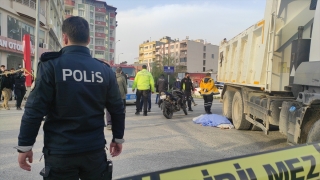 Hatay’da kamyon ile motosikletin çarpıştığı kazada 1 kişi öldü, 1 kişi yaralandı