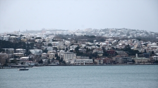 İstanbul’da kar yağışı devam ediyor