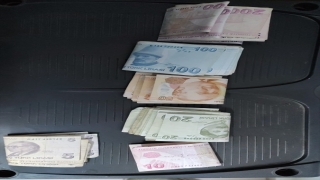 Denizli’de yardım bahanesiyle girdikleri evden 2 bin lira çalan 3 zanlı yakalandı