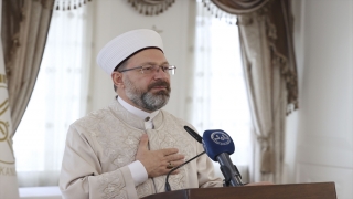 Diyanet İşleri Başkanı Erbaş, Yurt Dışı Sözleşmeli Din Görevlileri Hazırlık Eğitimi’nde konuştu: