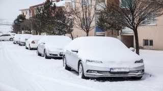 Van, Bitlis ve Muş’ta 261 yerleşim birimine ulaşım sağlanamıyor