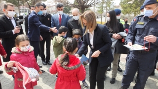 Kırşehir, Nevşehir, Sivas, Kayseri, Yozgat ve Niğde’de ”Yaya Önceliği Kırmızı Çizgimizdir” etkinliği düzenlendi