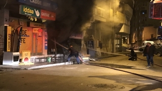 Bayburt’ta ikinci el eşya dükkanında çıkan yangın söndürüldü