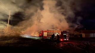 GÜNCELLEME Kastamonu’da 2 ev, 2 ahır ve samanlığın hasar gördüğü yangın kontrol altına alındı