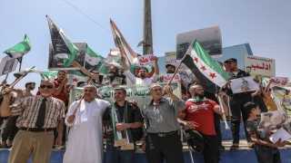 Suriye’de Esed rejiminin yurt dışında oy verme işlemini başlattığı sözde seçim protesto edildi