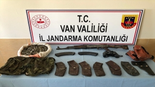 Van’da PKK’lı teröristlere yönelik operasyonda silah ve mühimmat ele geçirildi