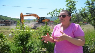 Boşnak nine Orloviç’in bahçesindeki kilisenin yıkılması Boşnak siyasetçilerce memnuniyetle karşılandı