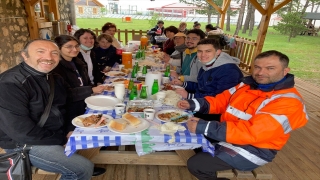 Kastamonu’da gençler Dünya Çevre Günü’nde ”ekolojik piknik” yaptı