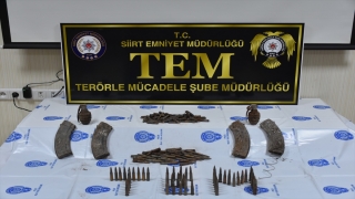 Siirt’te toprağa gömülü 2 el bombası, 4 şarjör ve 468 fişek bulundu