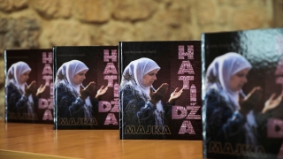 Srebrenitsa’daki soykırımın sembol isimlerinden Hatice Mehmedovic’in hayatı kitap oldu