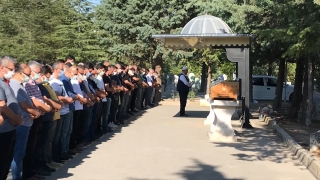 GÜNCELLEME Konya’daki trafik kazasında hayatını kaybedin 3 kişiden 2’si toprağa verildi