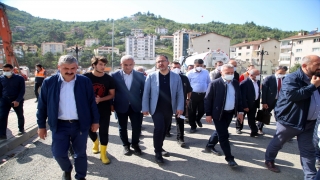 Gençlik ve Spor Bakanı Kasapoğlu, sel felaketinin yaşandığı Bozurt’u ziyaret etti: