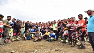 Bursa’da ”Green Way Uludağ Hard Enduro Yarışı” başladı