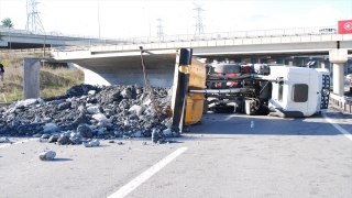 Sancaktepe’de meydana gelen trafik kazasında 1 kişi yaralandı