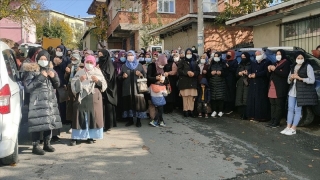 Kocaeli’de midibüsün dere yatağına devrildiği kazada ölen öğrencinin cenazesi defnedildi