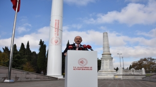 Türkiye’nin en uzun bayrak direklerine Türk bayrağı çekildi