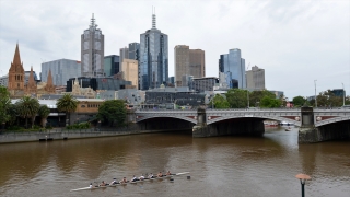 Kovid19 yasaklarının kalktığı Melbourne’da salgının etkileri aylarca sürebilir