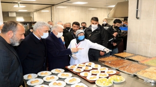 Binali Yıldırım, Erzincan’da cami, yurt ve öğretmenevinin açılış töreninde konuştu