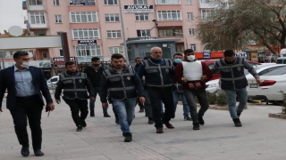 Niğde’deki cinayetle ilgili baba ve iki oğlu gözaltına alındı 