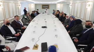 Diyanet İşleri Başkanı Erbaş görme engelli öğrencileri kabul etti