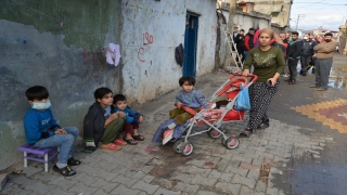 Gaziantep’te yanan evdeki 3 çocuğu komşular kurtardı